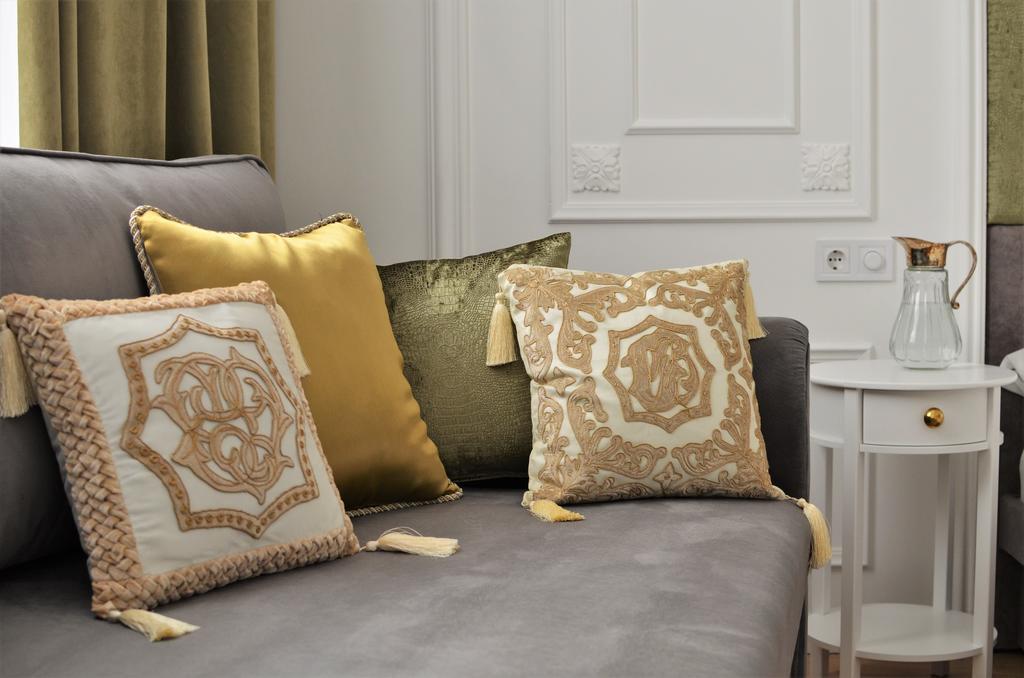 Chestnut & Eliza Apartment *